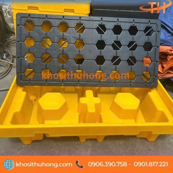 Pallet nhựa chống tràn dầu hóa chất dung tích 120L Pallet nhựa chống tràn dầu hóa chất dung tích 120L