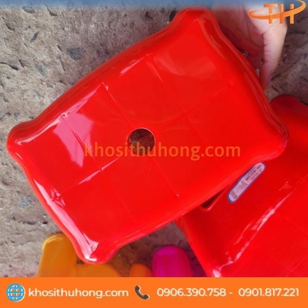 Ghế nhựa thấp dẻo dai không bị giòn gãy Ghế nhựa thấp dẻo dai không bị giòn gãy