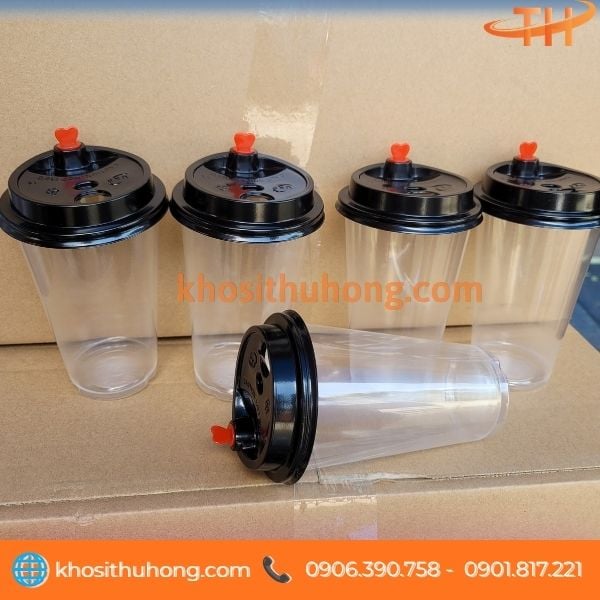 Ly nhựa 500ml nắp tim đựng cà phê Ly nhựa 500ml nắp tim đựng cà phê