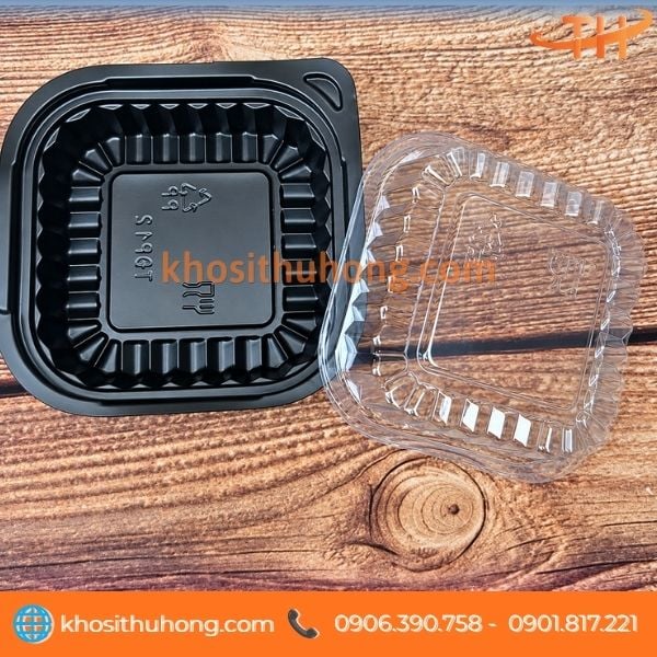 Hộp nhựa đựng bánh đế đen HT12 kèm nắp Hộp nhựa đựng bánh đế đen HT12 kèm nắp