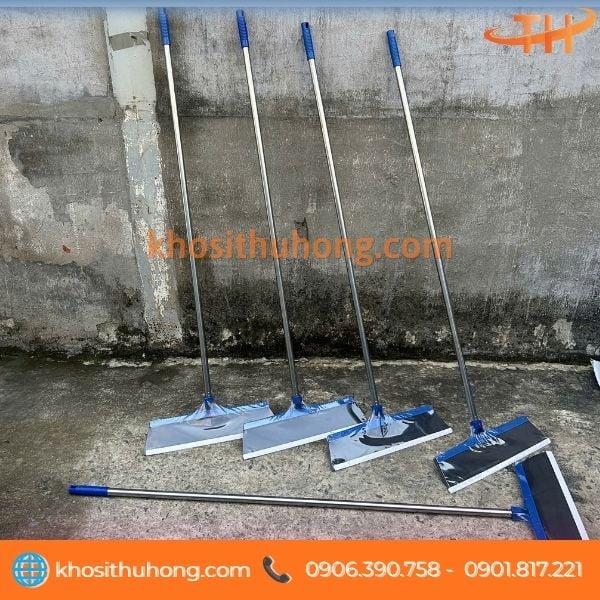 Cây cào nước sàn nhà dài 1,4m Cây cào nước sàn nhà dài 1,4m