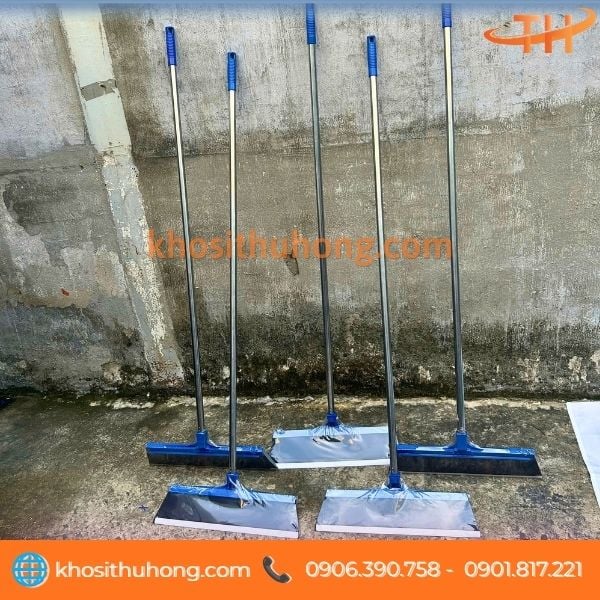 Thu Hồng nơi bán cây cào nước, gạt nước giá sỉ Thu Hồng nơi bán cây cào nước, gạt nước giá sỉ