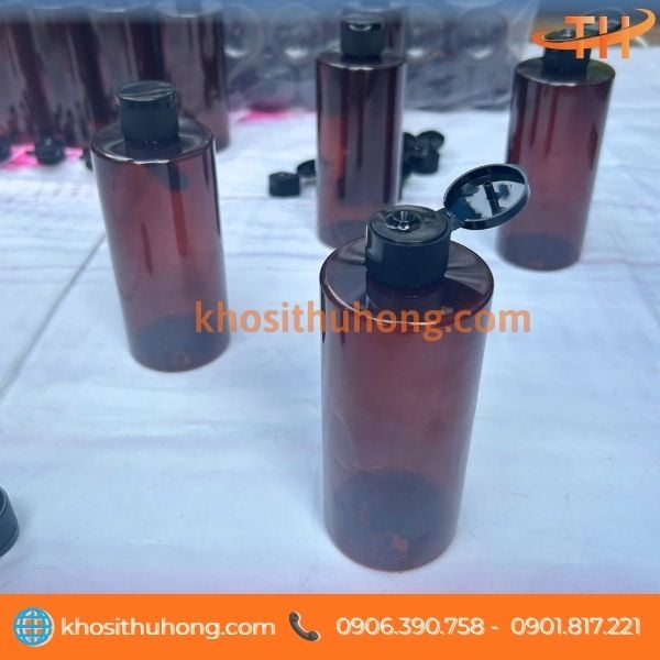 Chai nhựa nâu nắp bật cho cửa hàng mỹ phẩm, spa, salon, đại lý Chai nhựa nâu nắp bật cho cửa hàng mỹ phẩm, spa, salon, đại lý