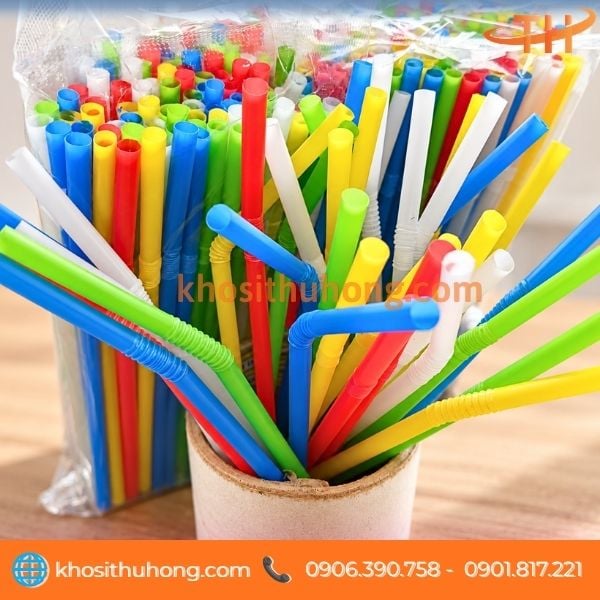 Ống hút nhựa phần đầu có thể bẻ cong linh hoạt Ống hút nhựa phần đầu có thể bẻ cong linh hoạt