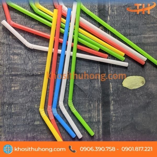 Ống hút nhựa bẻ cong dùng cho cà phê, trà, nước ép Ống hút nhựa bẻ cong dùng cho cà phê, trà, nước ép