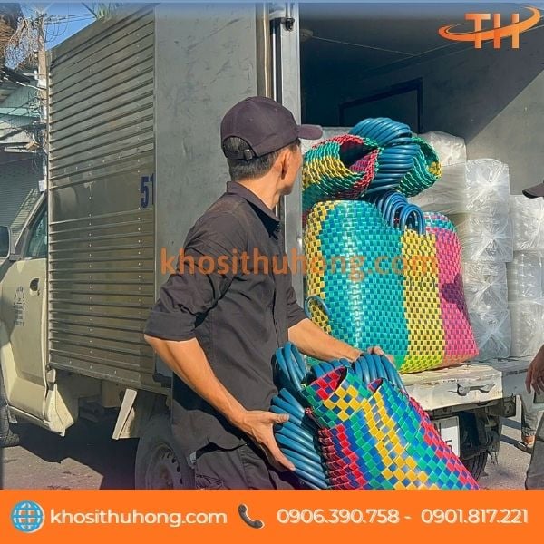 Giao hàng giò xách đan đủ size đến đại lý Giao hàng giò xách đan đủ size đến đại lý