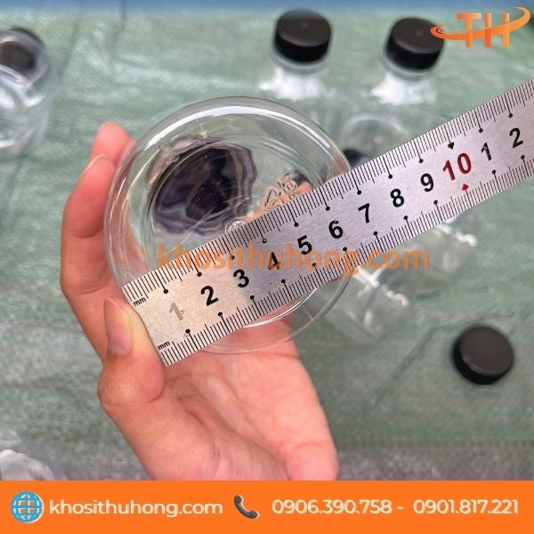 Chai nhựa PET tròn đường kính đáy 7cm Chai nhựa PET tròn đường kính đáy 7cm