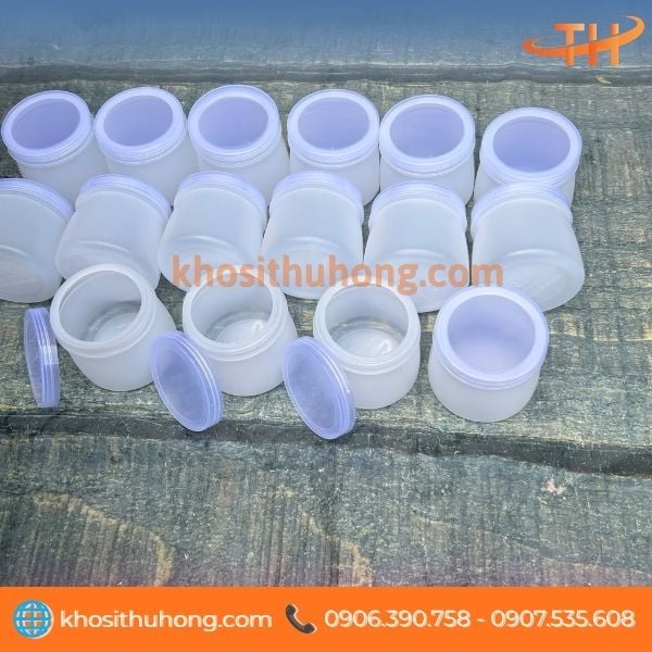 Sữa chua hũ nhựa 120ml giá rẻ, chất lượng tốt Sữa chua hũ nhựa 120ml giá rẻ, chất lượng tốt
