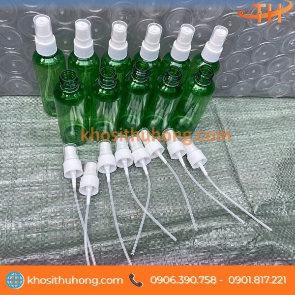 Chai nhựa phun sương màu xanh dễ chiết rót mỹ phẩm Chai nhựa phun sương màu xanh dễ chiết rót mỹ phẩm
