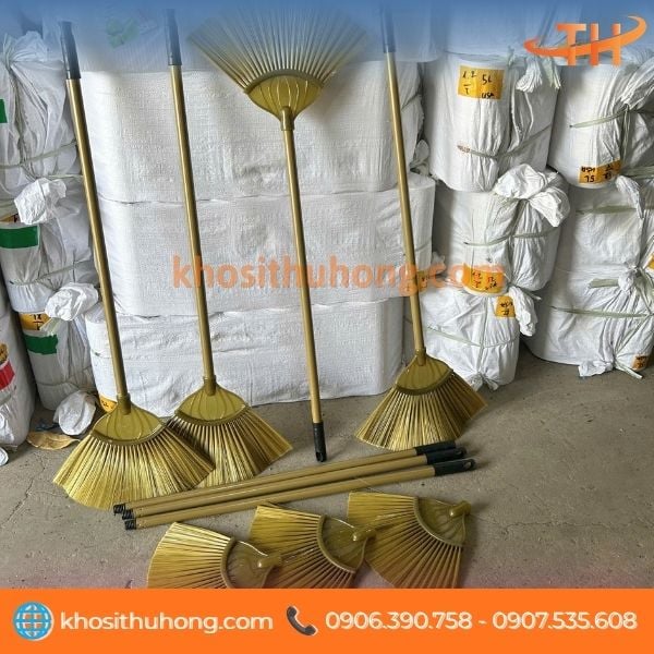 Chổi nhựa quét được cả nước Chổi nhựa quét được cả nước
