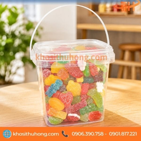 Xô nhựa vuông đựng kẹo dẻo Xô nhựa vuông đựng kẹo dẻo