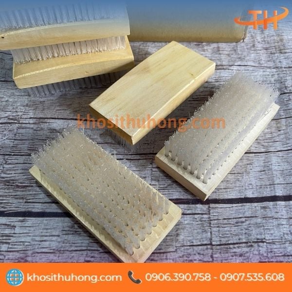 Bàn chải gỗ tiện lợi giá rẻ Bàn chải gỗ tiện lợi giá rẻ