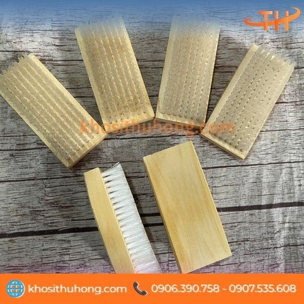 Bàn chải gỗ giá sỉ dễ bán Bàn chải gỗ giá sỉ dễ bán