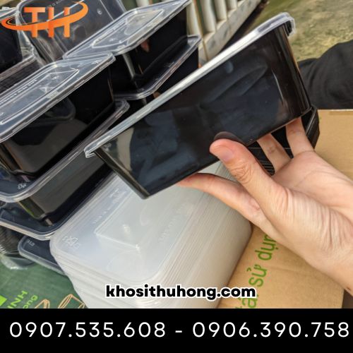 Hộp nhựa chữ nhật đen