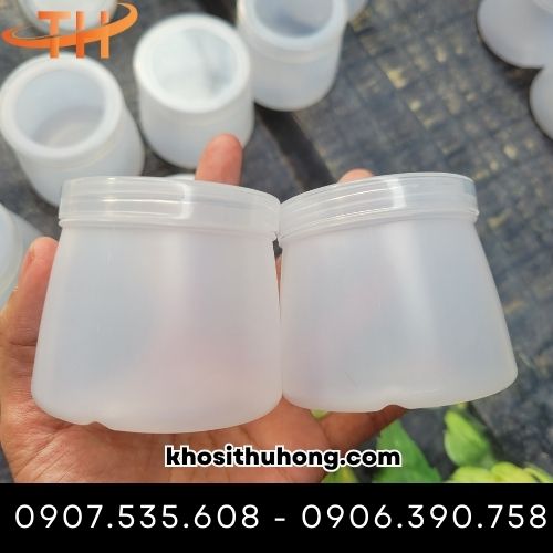 Hũ sữa chua nhựa 120ml