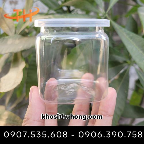 Hũ nhựa đáy vuông