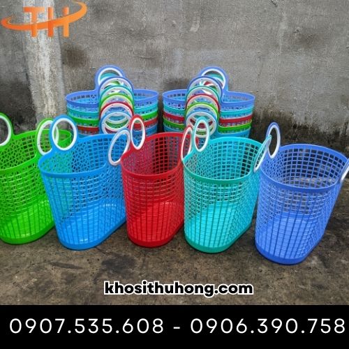Giỏ nhựa có quai xách