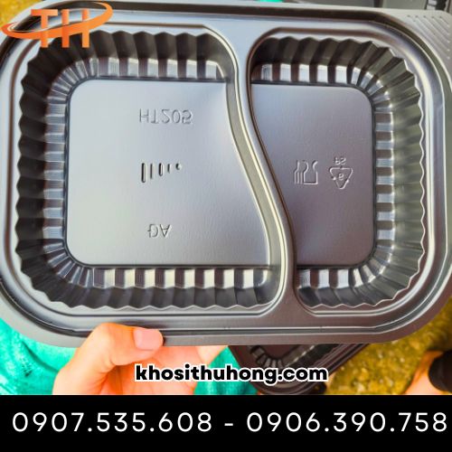 Hộp nhựa đế đen 2 ngăn