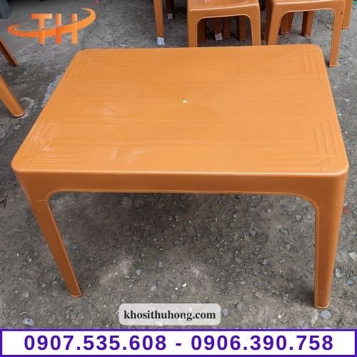 Bàn nhựa chữ nhật màu xanh nâu