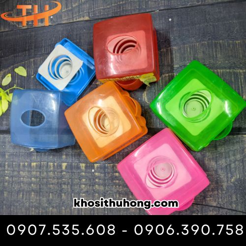 Hộp đựng khăn giấy hàng chính hãng