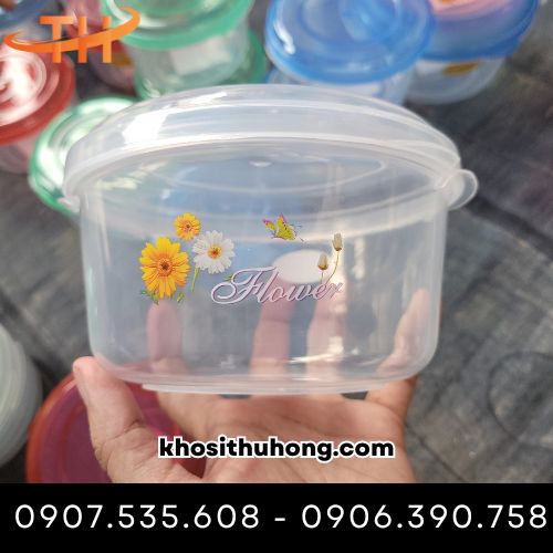 Hộp nhựa có độ trong trẻo, bóng loáng