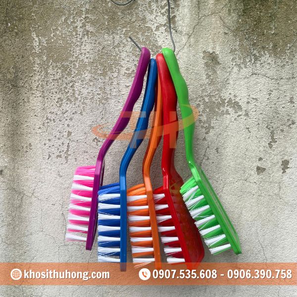 Bàn chải chà sàn có lỗ treo tiện lợi Bàn chải chà sàn có lỗ treo tiện lợi