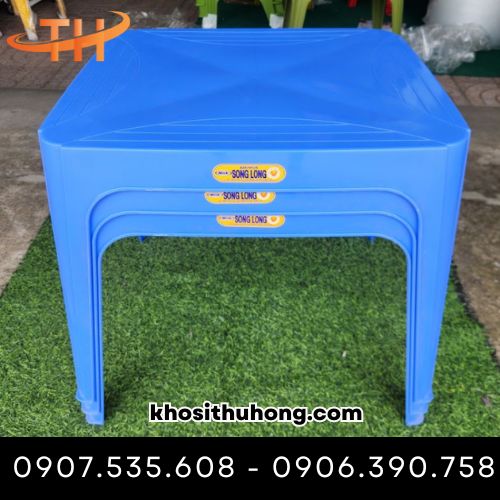 Bàn nhựa chất lượng, bền màu