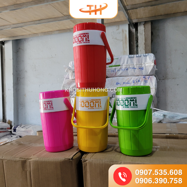 Bình nước giữ nhiệt với kích thước 1000ml Bình nước giữ nhiệt với kích thước 1000ml