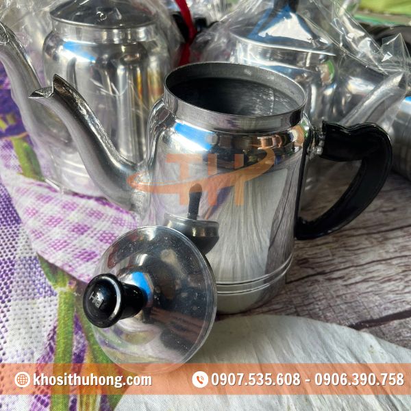 Bình trà nhôm với chất liệu nhôm sáng bóng độ bền cao Bình trà nhôm với chất liệu nhôm sáng bóng độ bền cao