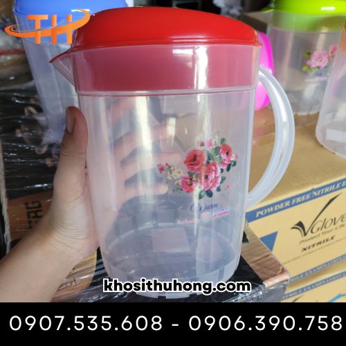 Ca nhựa có nhiều màu sắc khác nhau