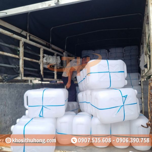 Can nhựa có tính ứng dụng cao trong đời sống và sản xuất Can nhựa có tính ứng dụng cao trong đời sống và sản xuất