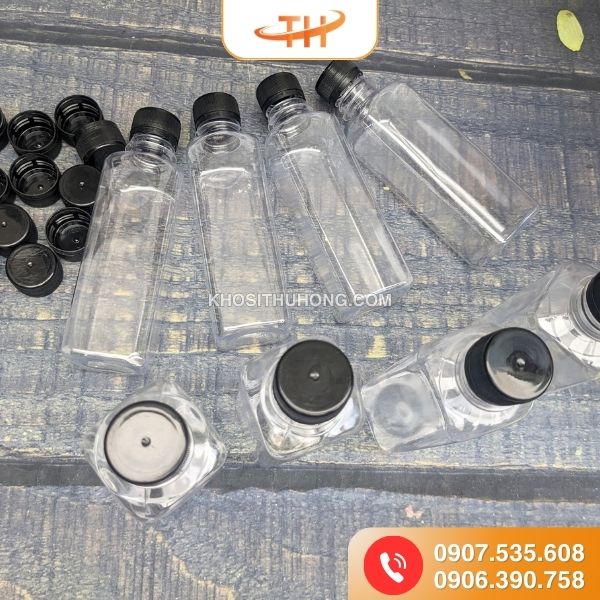 Mẫu chai nhựa vuông nắp đen nhựa đẹp giá sỉ rẻ Mẫu chai nhựa vuông nắp đen nhựa đẹp giá sỉ rẻ
