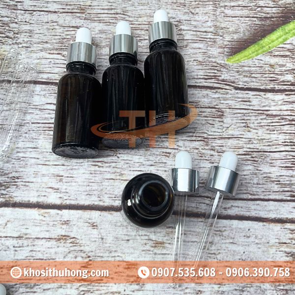 Chất liệu thủy tinh cao cấp, giữ trọn vẹn mùi hương Chất liệu thủy tinh cao cấp, giữ trọn vẹn mùi hương