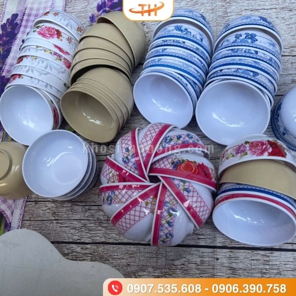 Chén nhựa các loại chất lượng cao Chén nhựa các loại chất lượng cao