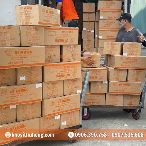 Đảm bảo sản phẩm đến tay khách luôn chất lượng Đảm bảo sản phẩm đến tay khách luôn chất lượng