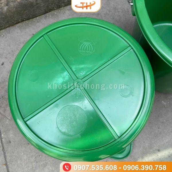 Đáy xô nhựa bằng phẳng, thăng bằng Đáy xô nhựa bằng phẳng, thăng bằng