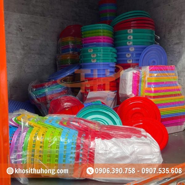 Địa chỉ bán sỉ thùng nhựa tròn 45L có nắp siêu bền đẹp Địa chỉ bán sỉ thùng nhựa tròn 45L có nắp siêu bền đẹp