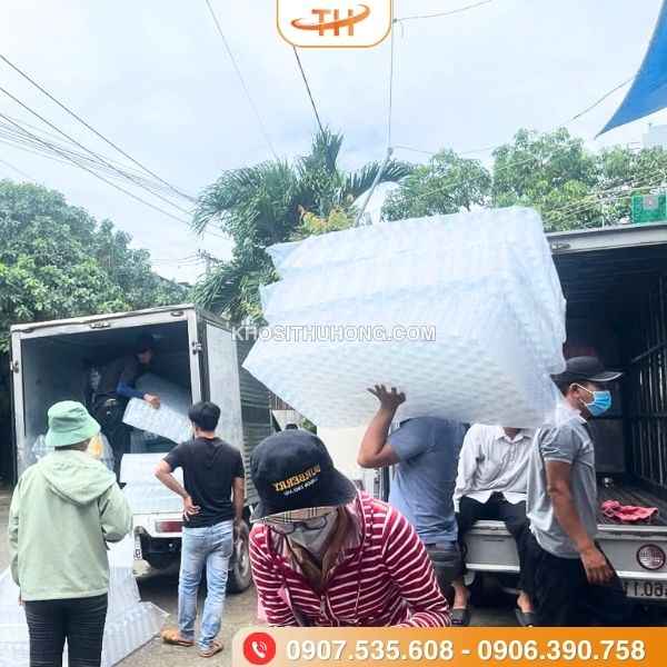 Địa chỉ phân phối chai trà sữa hình gấu giá sỉ rẻ tại TPHCM Địa chỉ phân phối chai trà sữa hình gấu giá sỉ rẻ tại TPHCM