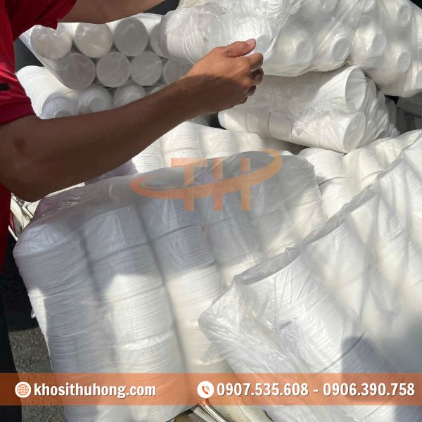 Đơn hàng lớn - Giao hàng nhanh - Dịch vụ tận tâm Đơn hàng lớn - Giao hàng nhanh - Dịch vụ tận tâm