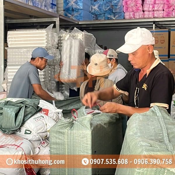 Đóng bao và bảo quản sản phẩm an toàn Đóng bao và bảo quản sản phẩm an toàn