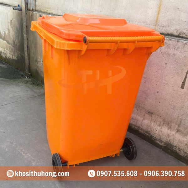 Dung tích 360L phù hợp sử dụng ở nơi công cộng Dung tích 360L phù hợp sử dụng ở nơi công cộng