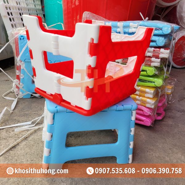 Ghế được làm từ chất nhựa PP cao cấp, chịu lực tốt Ghế được làm từ chất nhựa PP cao cấp, chịu lực tốt