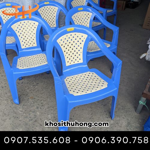Ghế mây nhựa