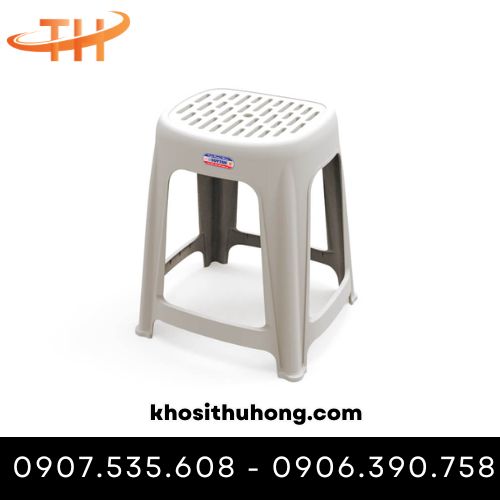 Ghế nhựa có nhiều màu sắc khác nhau