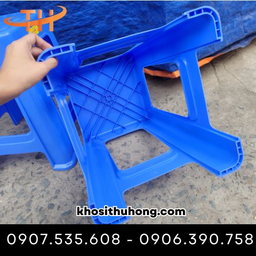 Ghế nhựa chính hãng