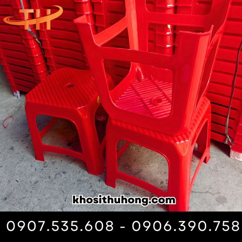 Ghế nhựa lùn sọc