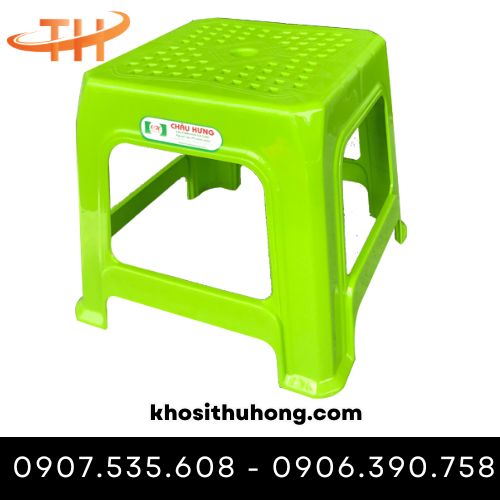 Ghế nhựa có các lỗ thoáng khí