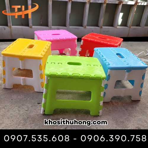 Ghế nhựa lún xếp gọn tiện lợi