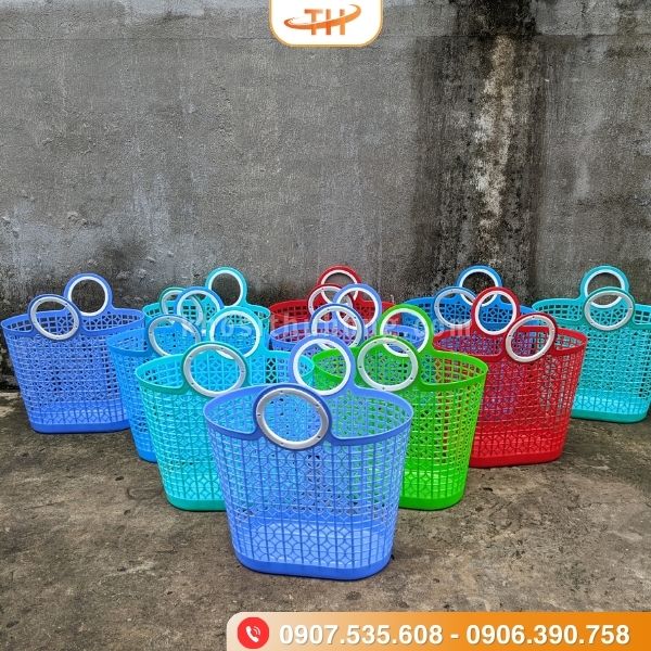 Giỏ đi chợ đa dạng màu sắc Giỏ đi chợ đa dạng màu sắc