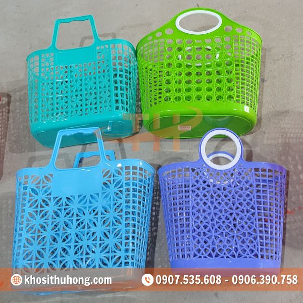 Giỏ nhựa đi chợ (hay còn gọi là làn đi chợ) Giỏ nhựa đi chợ (hay còn gọi là làn đi chợ)